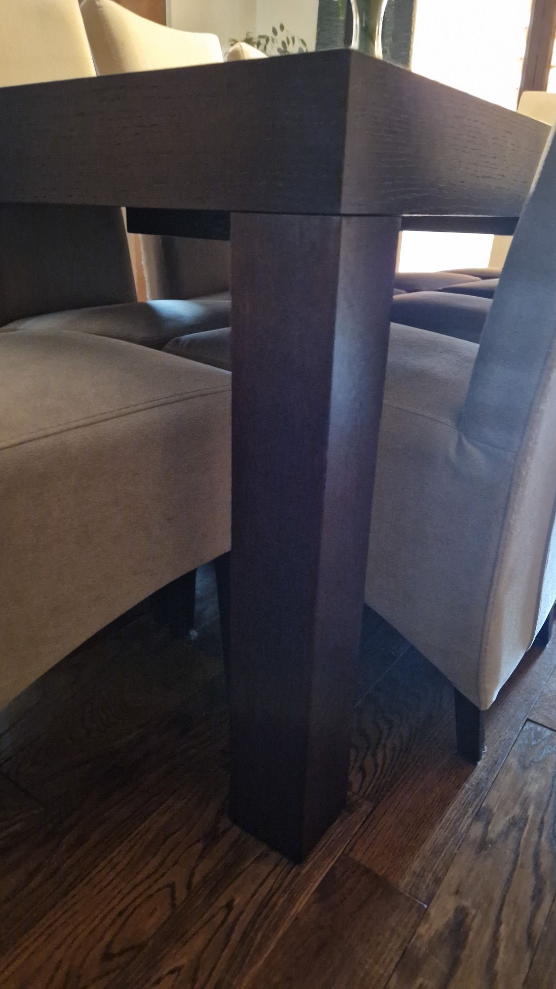 Stół drewniany + 8 krzeseł
