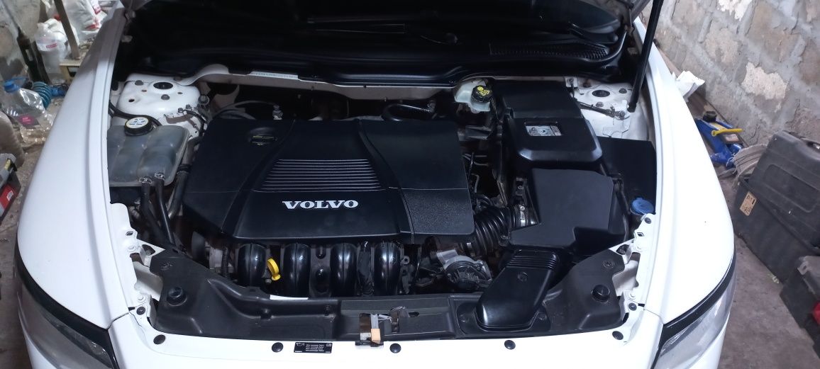 Авто volvo  s 40