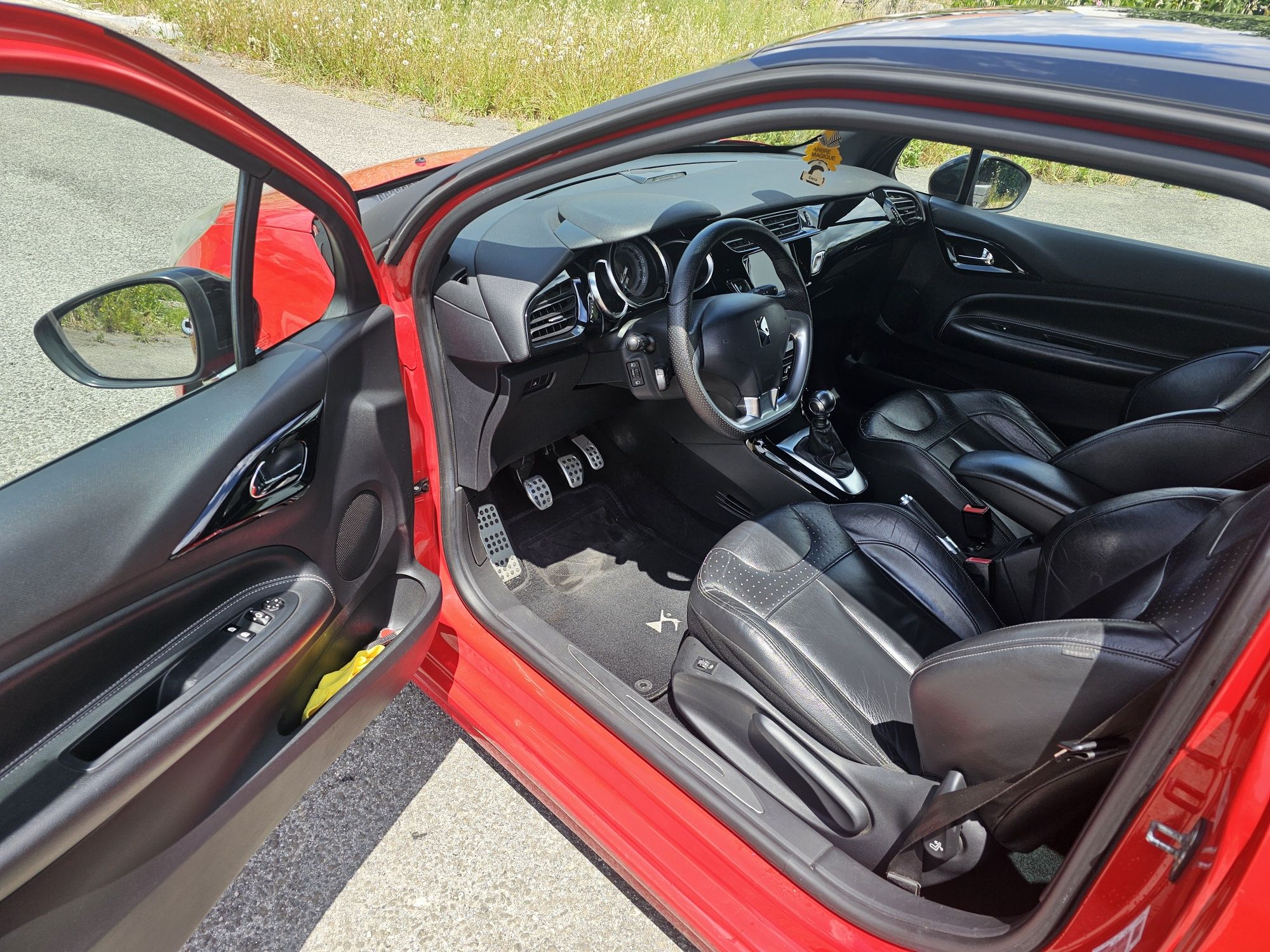 DS3 1.6 THP full extras