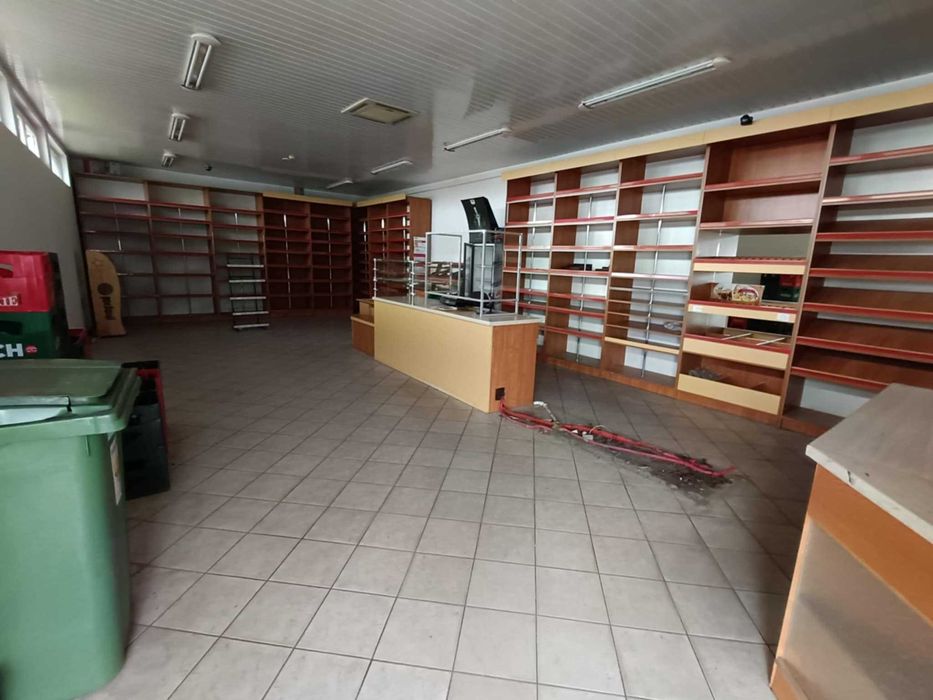 Lokal na wynajem - możliwość zaaranżowania na MAGAZYN, HALĘ.