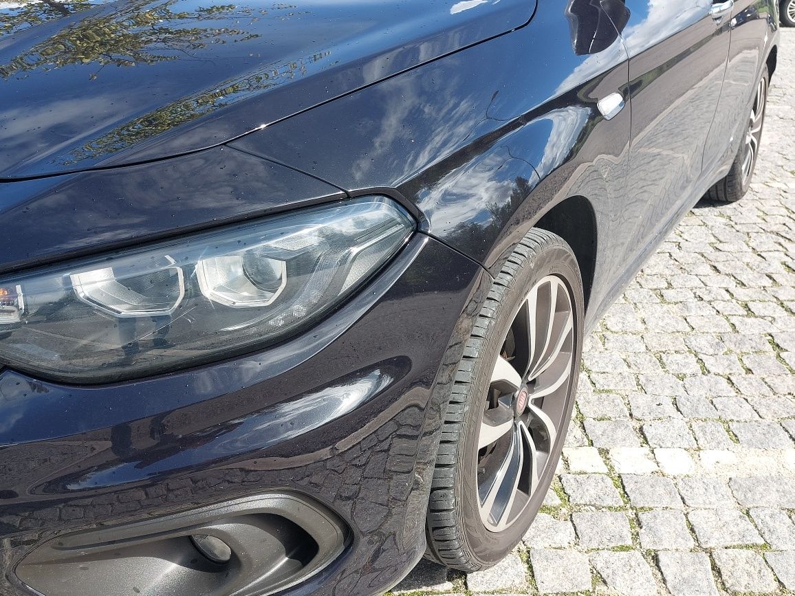 Fiat Tipo SW 1.3.M-Jet Lounge Tech 2019