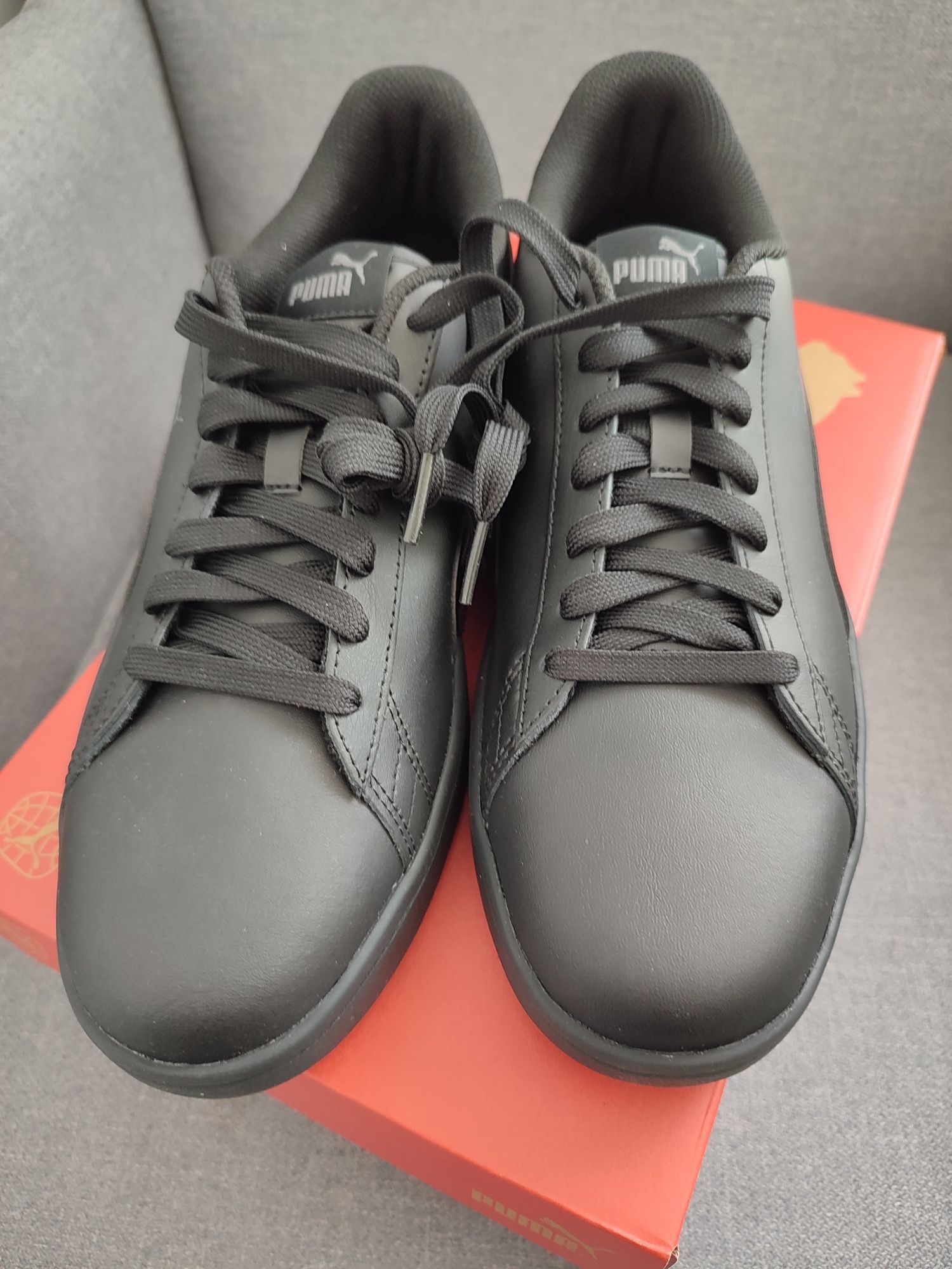 PUMA Uniseks SMASH V2 LTrampki czarne 44.5