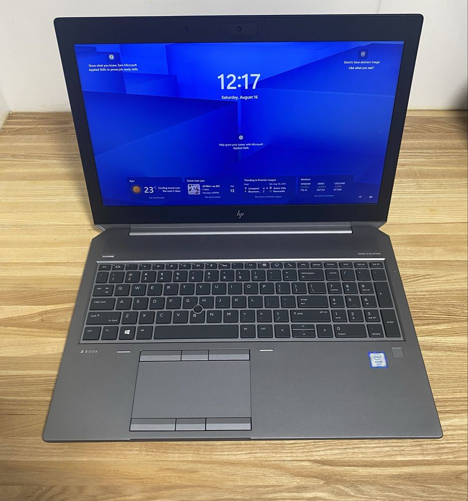 HP ZBook 15 g6 | Xeon E-2286M | RTX 3000 | 32 gb | NVMe 512 gb| FHD