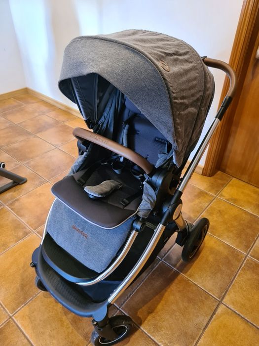 Carrinho bebé Maxi Cosi Adorra