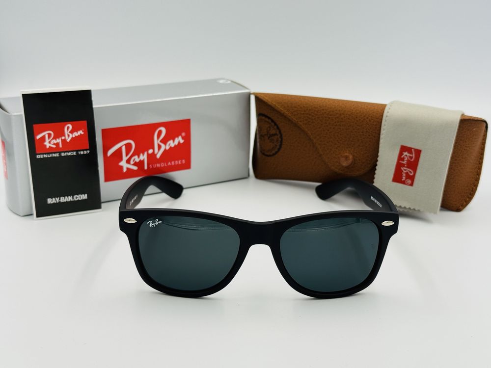 Солнцезащитные очки Ray Ban Wayfarer 2140 Matte Black 54мм стекло
