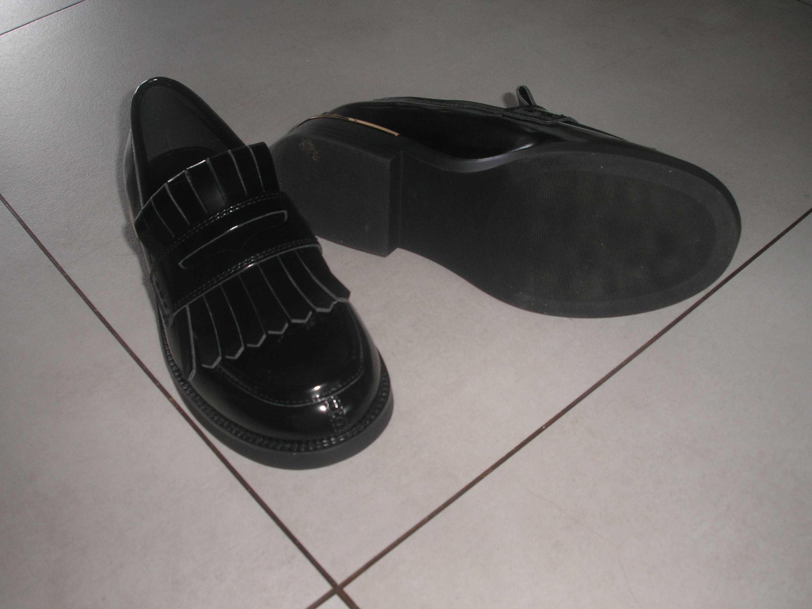 Mokasyny damskie 36 Nowe RESERVED