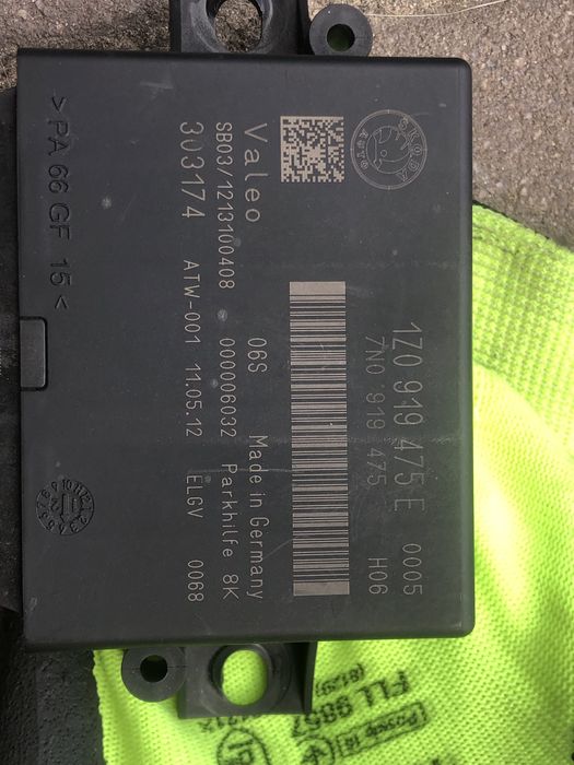 1Z0919475E/B  Блок парктроніка Skoda VW 5J0919475A  1K0919283A