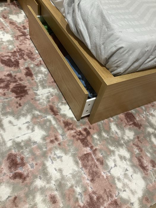 Cama casal Malm 160x200cm - cor chapa de carvalho