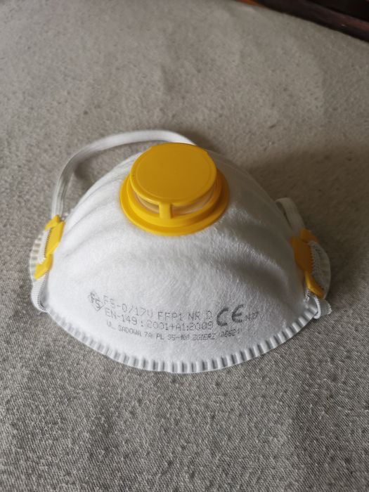 ZESTAW 100szt Półmaska filtrująca FS-17V FFP1 NR D SUPER CENA
