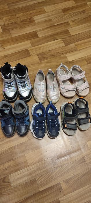 Хайтопи,кросівки,босоніжки.