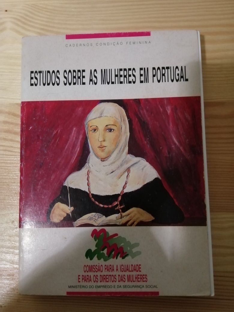 Vários livros de diversas areas