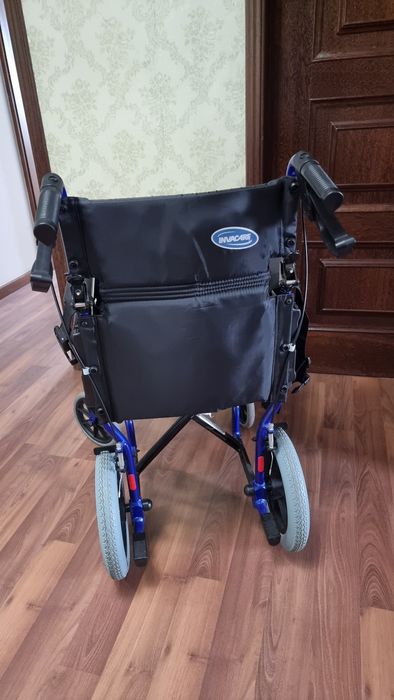 Cadeira de Rodas Manual Invacare Alu Lite