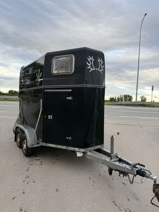 Przyczepka przyczepa do koni 2000 r 2 t DMC