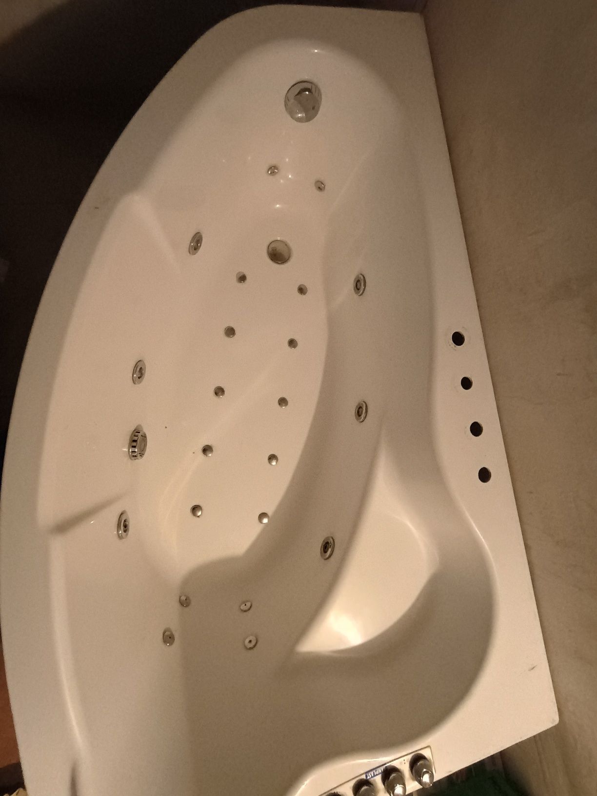 Wanna z hydromasażem
