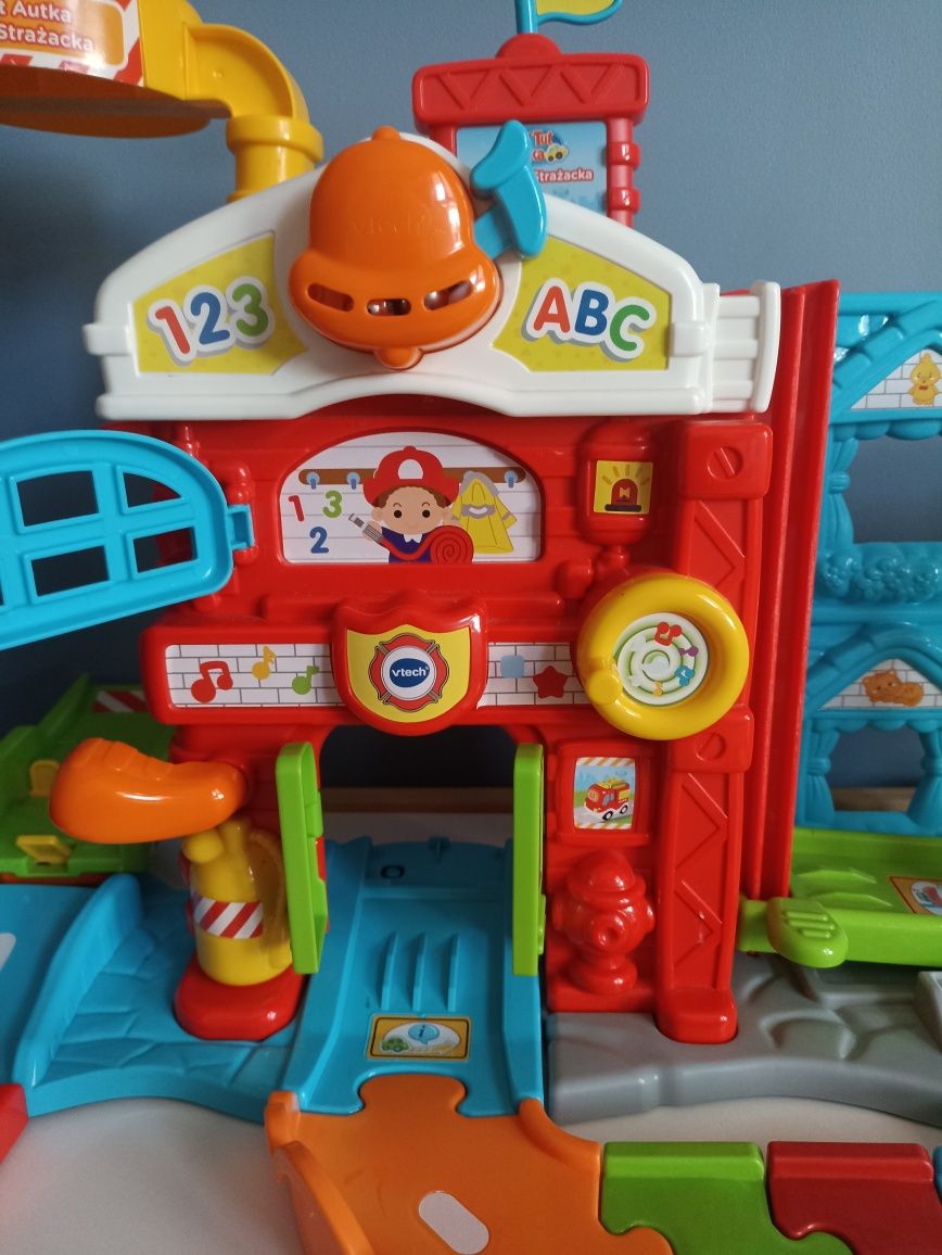 Remiza strażacka VTech Tut Tut