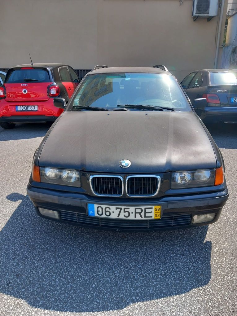 Vendo carrinha Preta Bmw