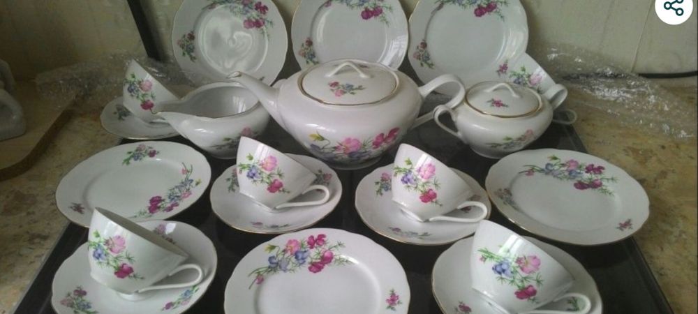 Новый антикварный чешский сервиз на 6 персон, костяной фарфор, деколь