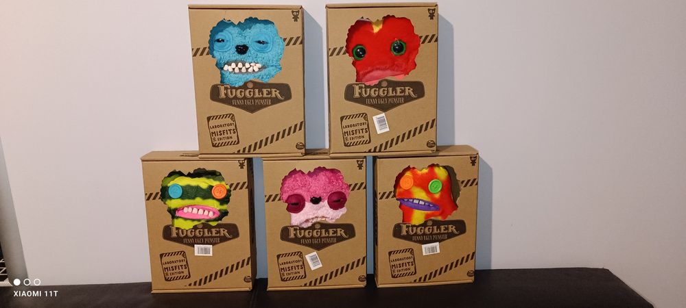 Fuggler , zabawny brzydki  pluszak .