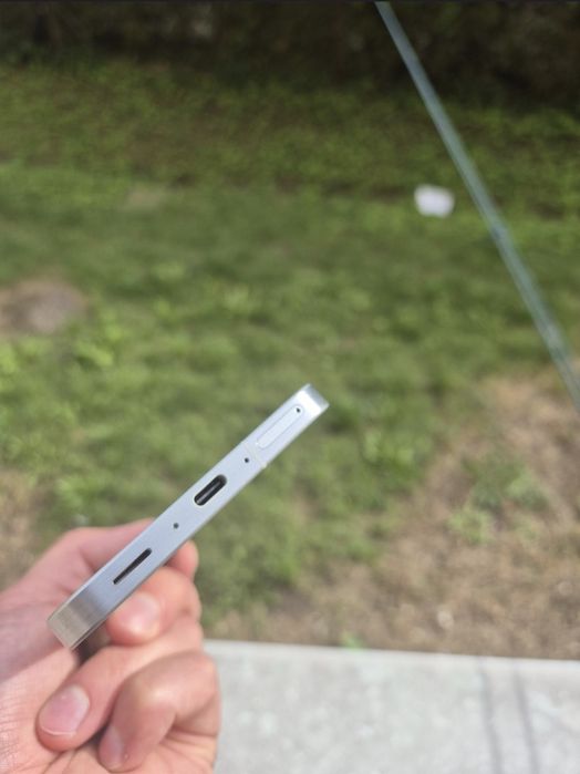 Samsung a56 5G 8/128gb olive. Samsung S9 fe x510