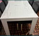 Mesa extensivel + 4 cadeiras