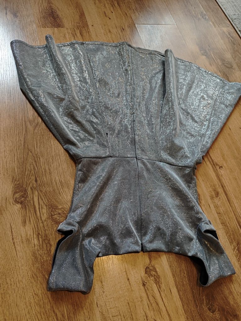 Sukienka błyszcząca brokatowa elegancka