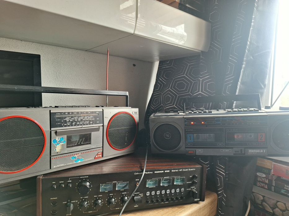 Kolekcja radia magnetofony PRL