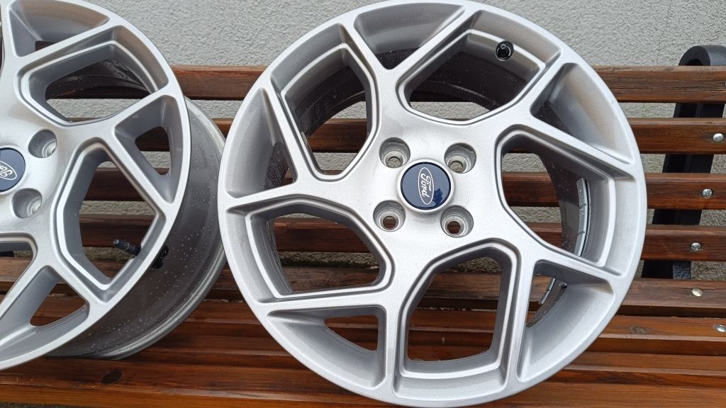4 Felgi Ford Fiesta Ecosport 7,5x17 et 42,5 4x108 nowe