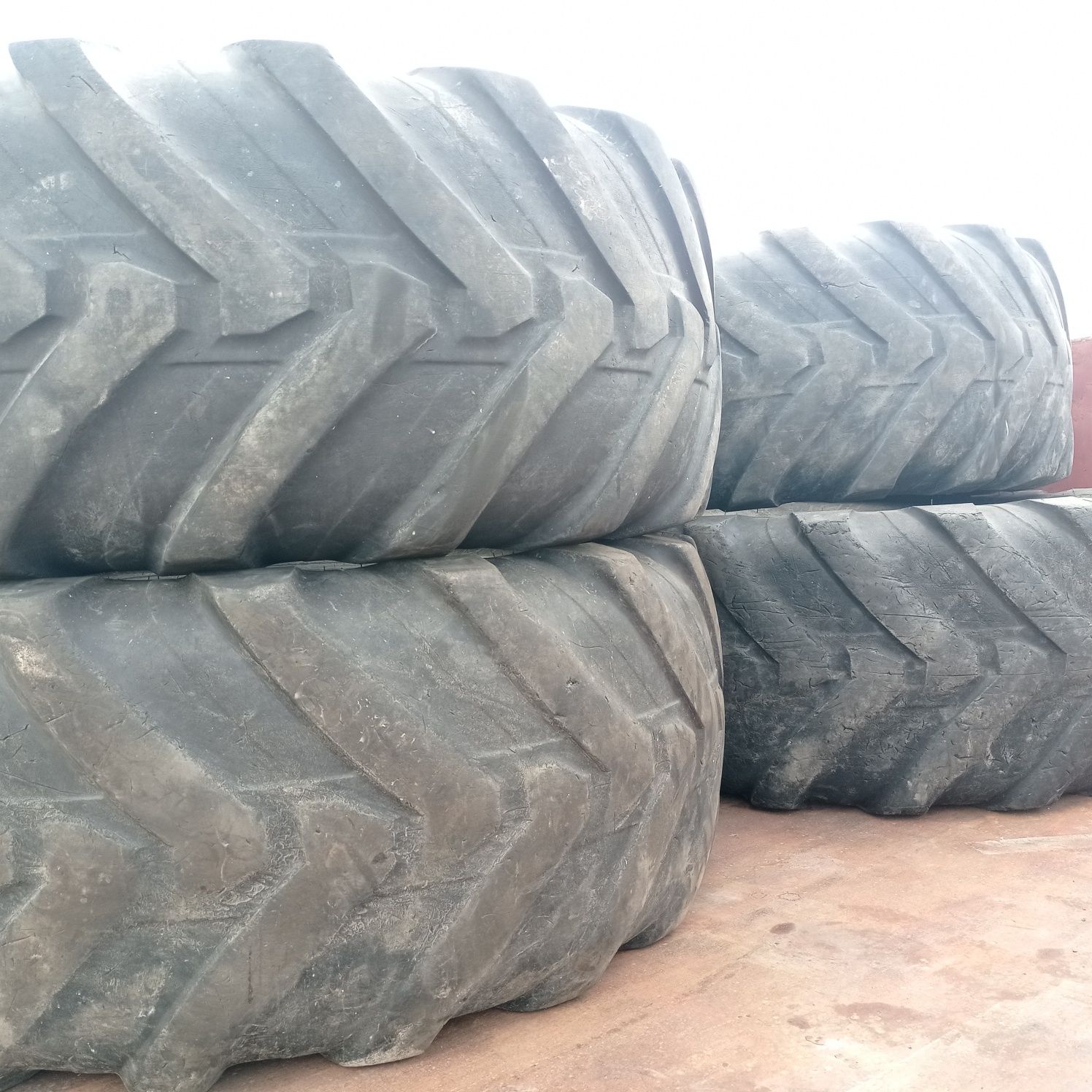 Opona Michelin 460/70 R24 radial 17.5-24 opony