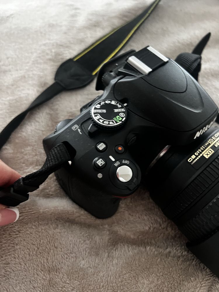 Фотокамера Nkon D5100+ обʼєктив Nikon DX af-s nikkor 18-105 mm
