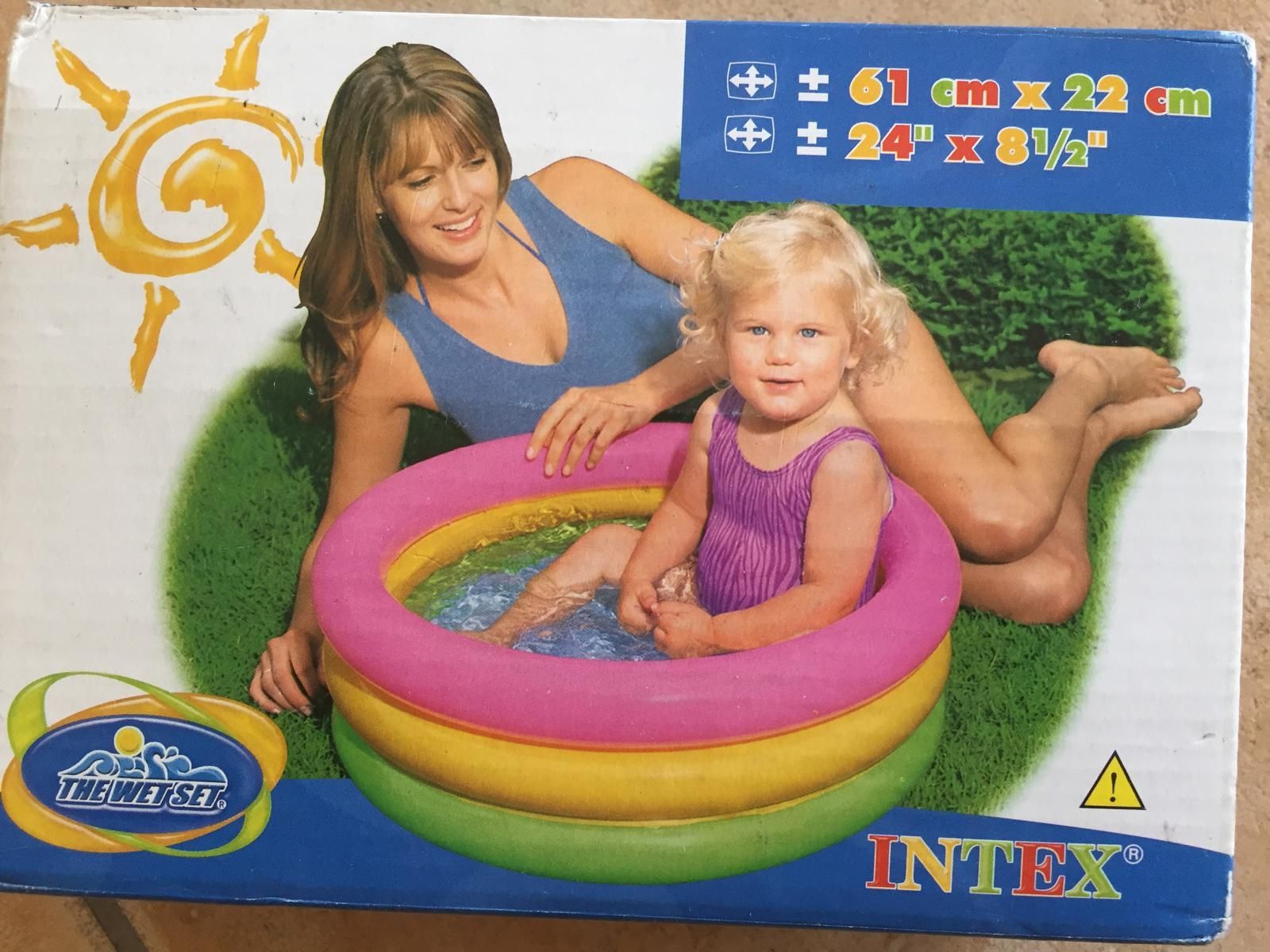 Piscina insuflável para crianças