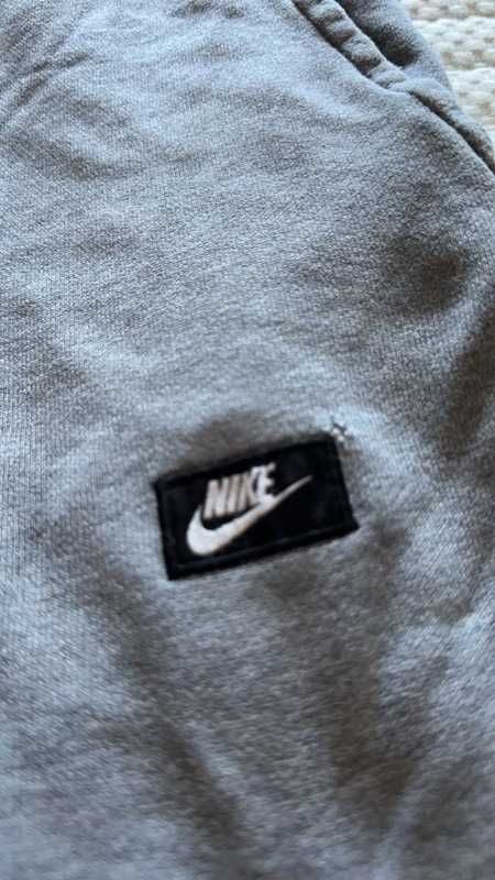 Spodnie Nike Tech Fleece L