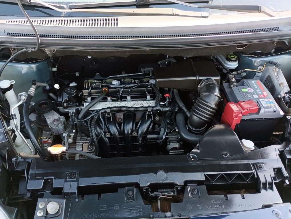 Mitsubishi Colt de 2011 5 lugares