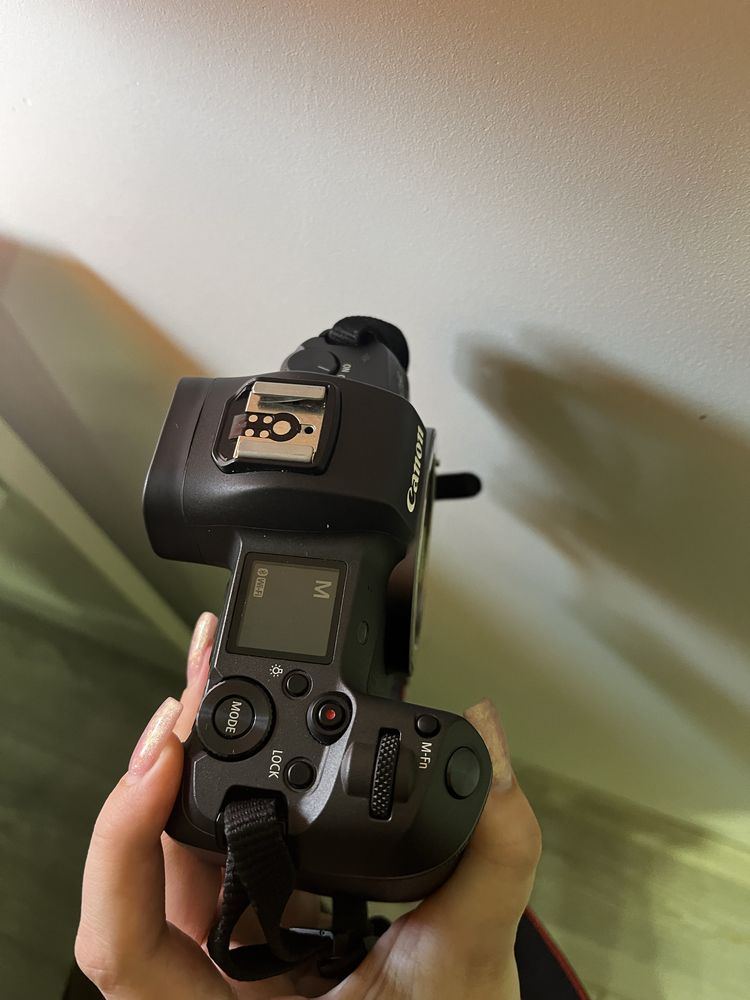 Canon r в ідеальному стані