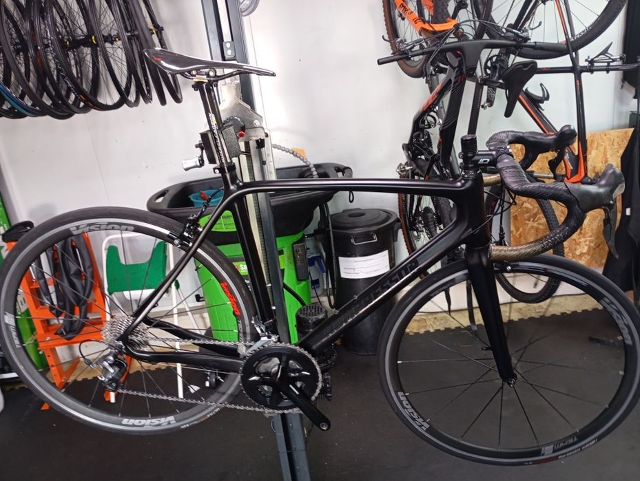 Bicicleta estrada com fatura de compra upgrades
