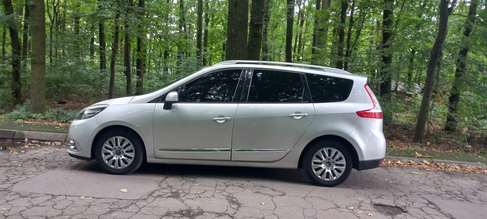 Renault Grand Scenic III 2013р