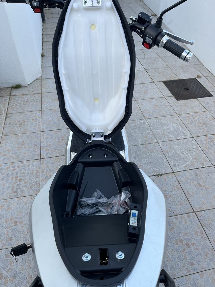 Moto elétrica NOVA 250W Marca ACM