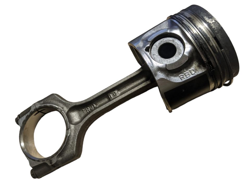 Поршень двигателя 2.2D Honda CR-V N22A2 N22A1 2002-2006 разборка