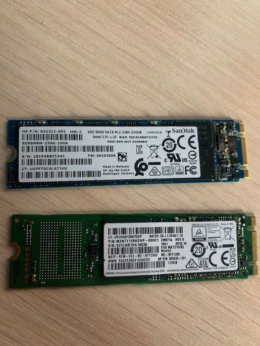 SSD m2 sata в ноутбук оригінал Sandisk 256gb і 128gb