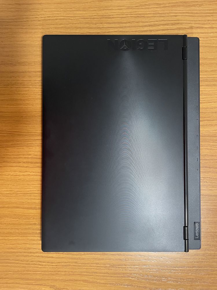 Vendo Lenovo Y530 15ICH i7 (gaming) 16gb RAM/ 1TB HDD 256 SSD