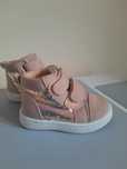Buty dla dziewczynki