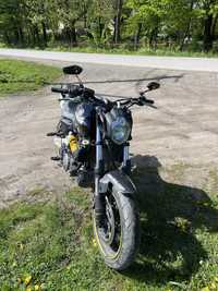 Yamaha MT 03.           .