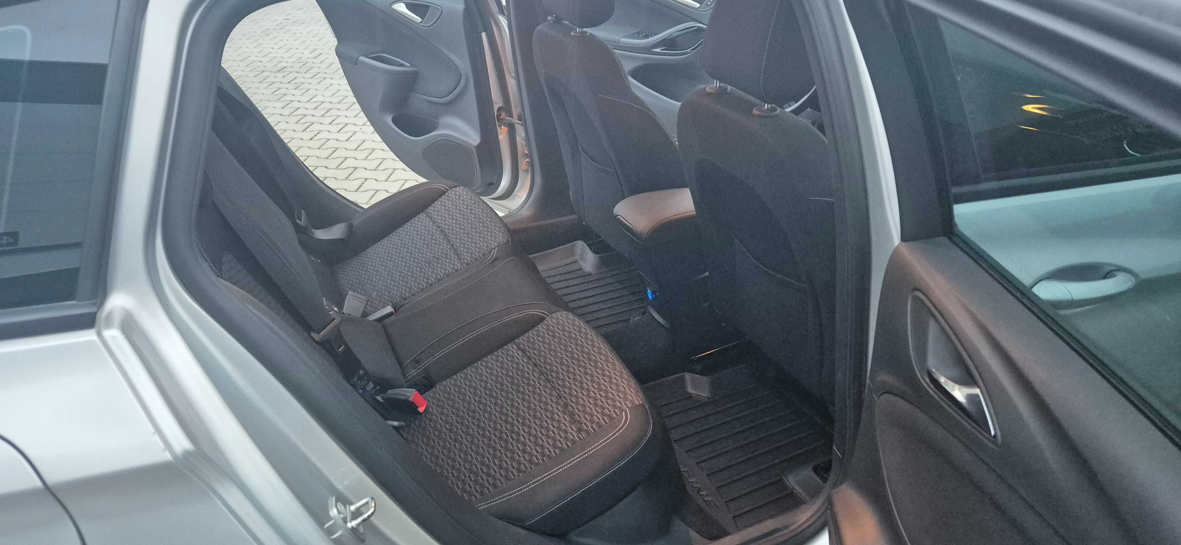 Opel Astra K SportTouer 2017 rok 1.6 BiTurbo 160 KM Dynamic