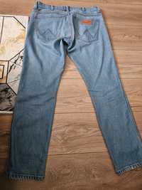 Spodnie jeans Wrangler W31 L32