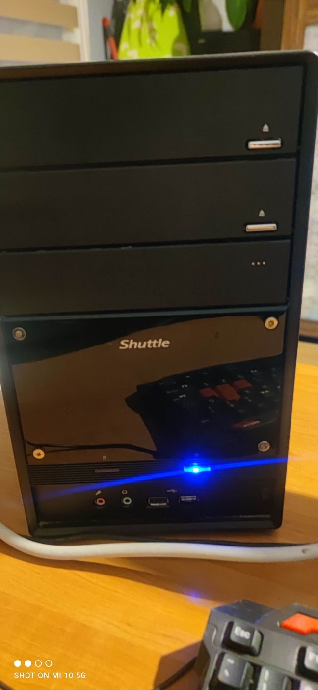 Komputer Pentium 2,8 windows 7