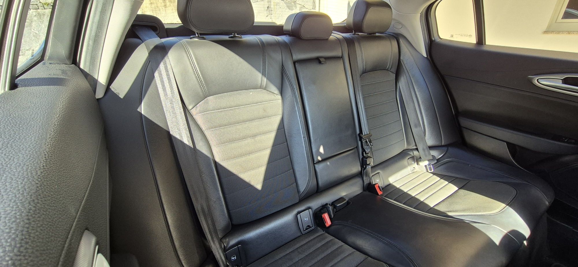 Alfa Romeo Giulia 2.2 Diesel 180cv