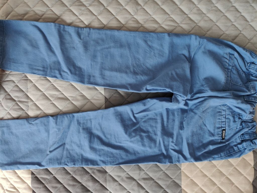 Spodnie Reserved rozm. 128 niebieskie 7-8 lat