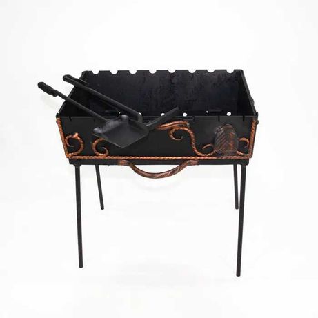 Мангал кованный раскладной чемодан (кочерга + совок), на 8 шампуров.