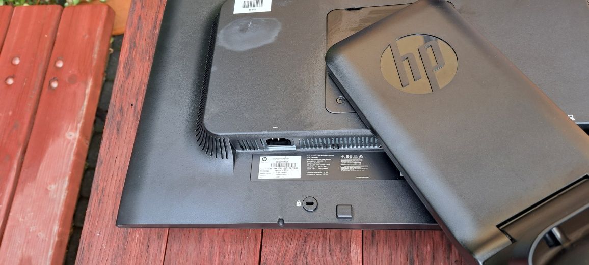 Monitor hp 23 cale