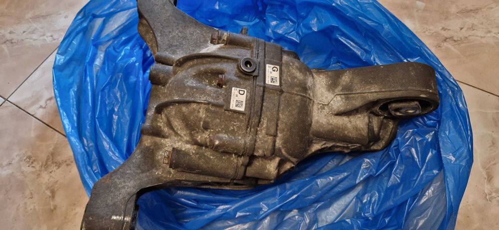 Редуктор Volkswagen Touareg 10-18 ll NF FL 3.0tdi  задній