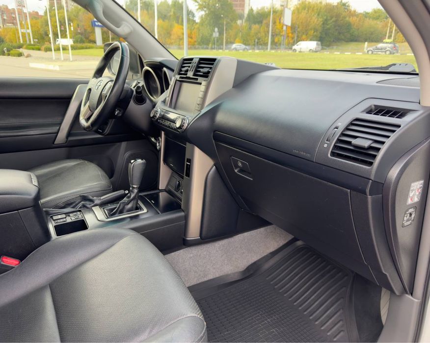 Toyota Land Cruiser Prado 2012, від першого властника